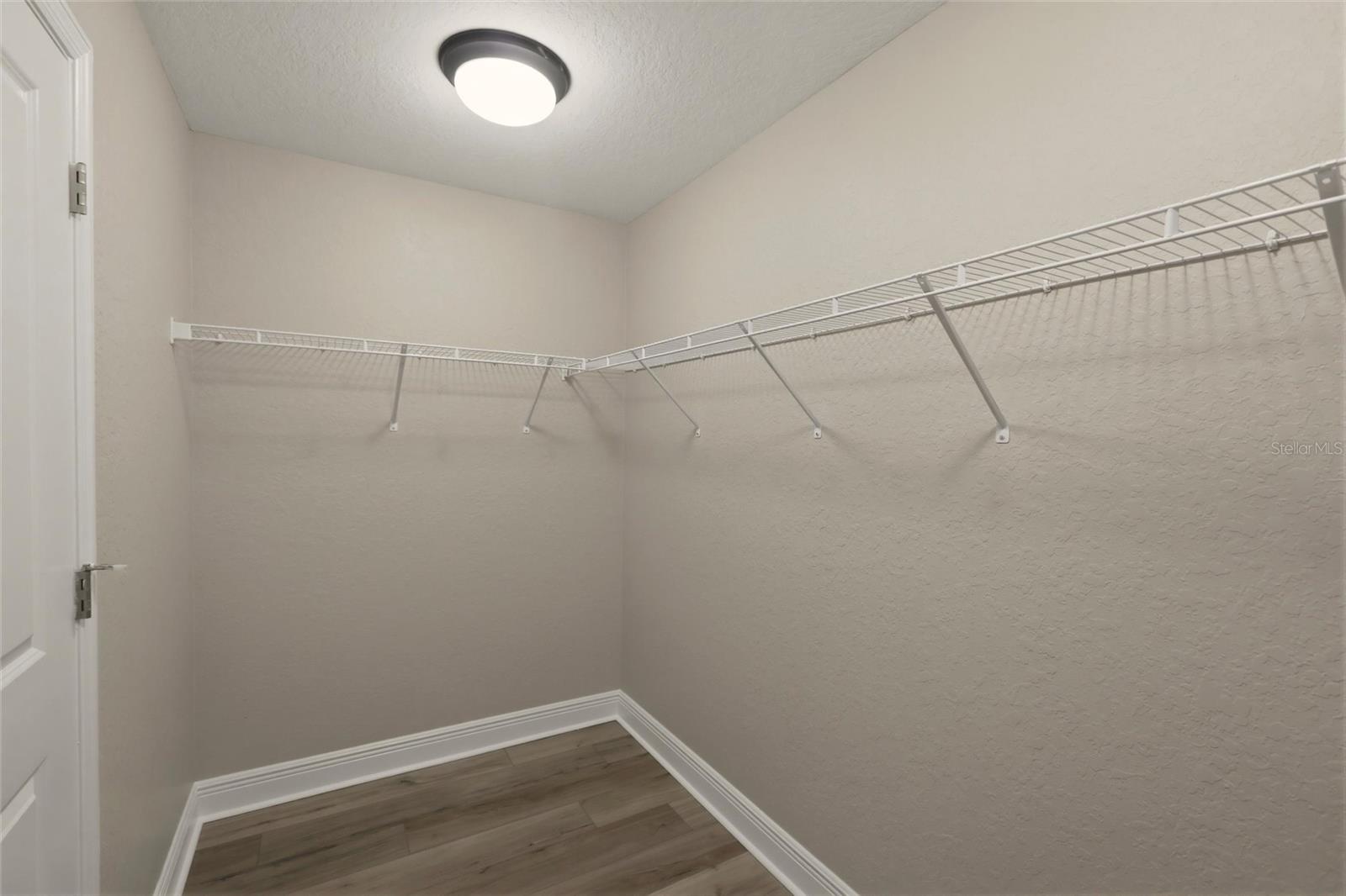 Image 16 of 47 For 6809 Dickinson Drive