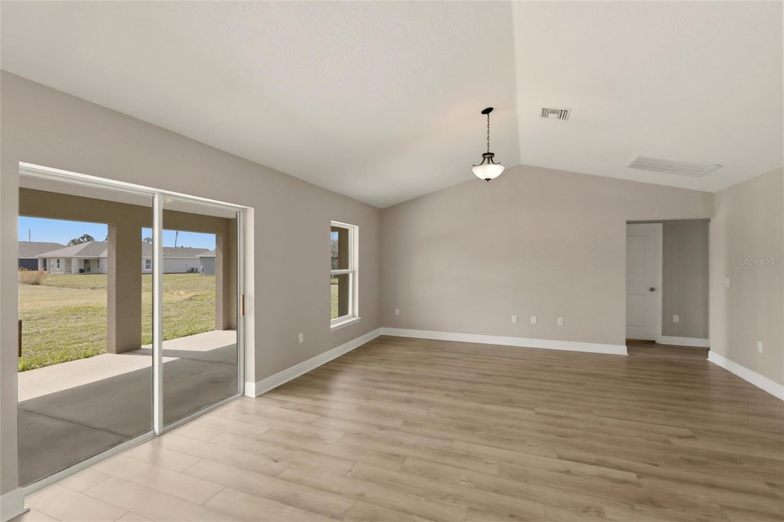 Image 5 of 47 For 6809 Dickinson Drive
