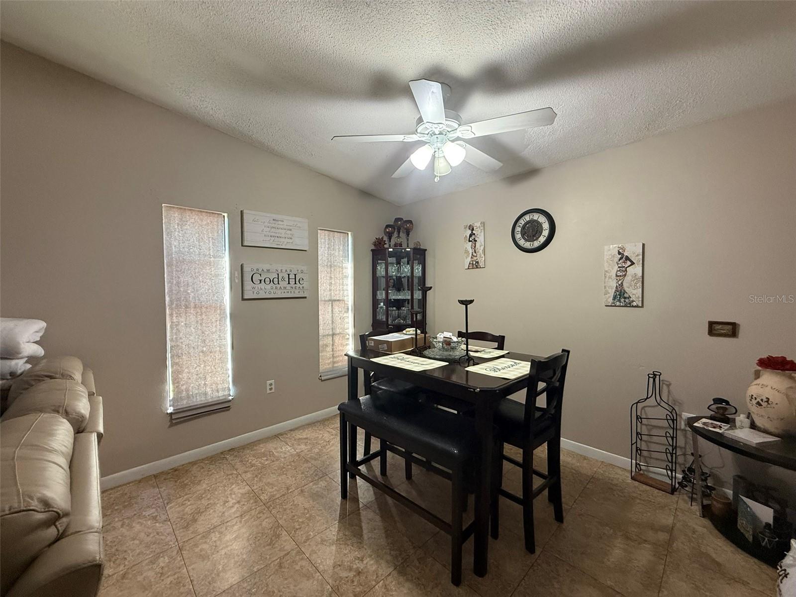 Image 28 of 44 For 3023 Saint Paul Drive