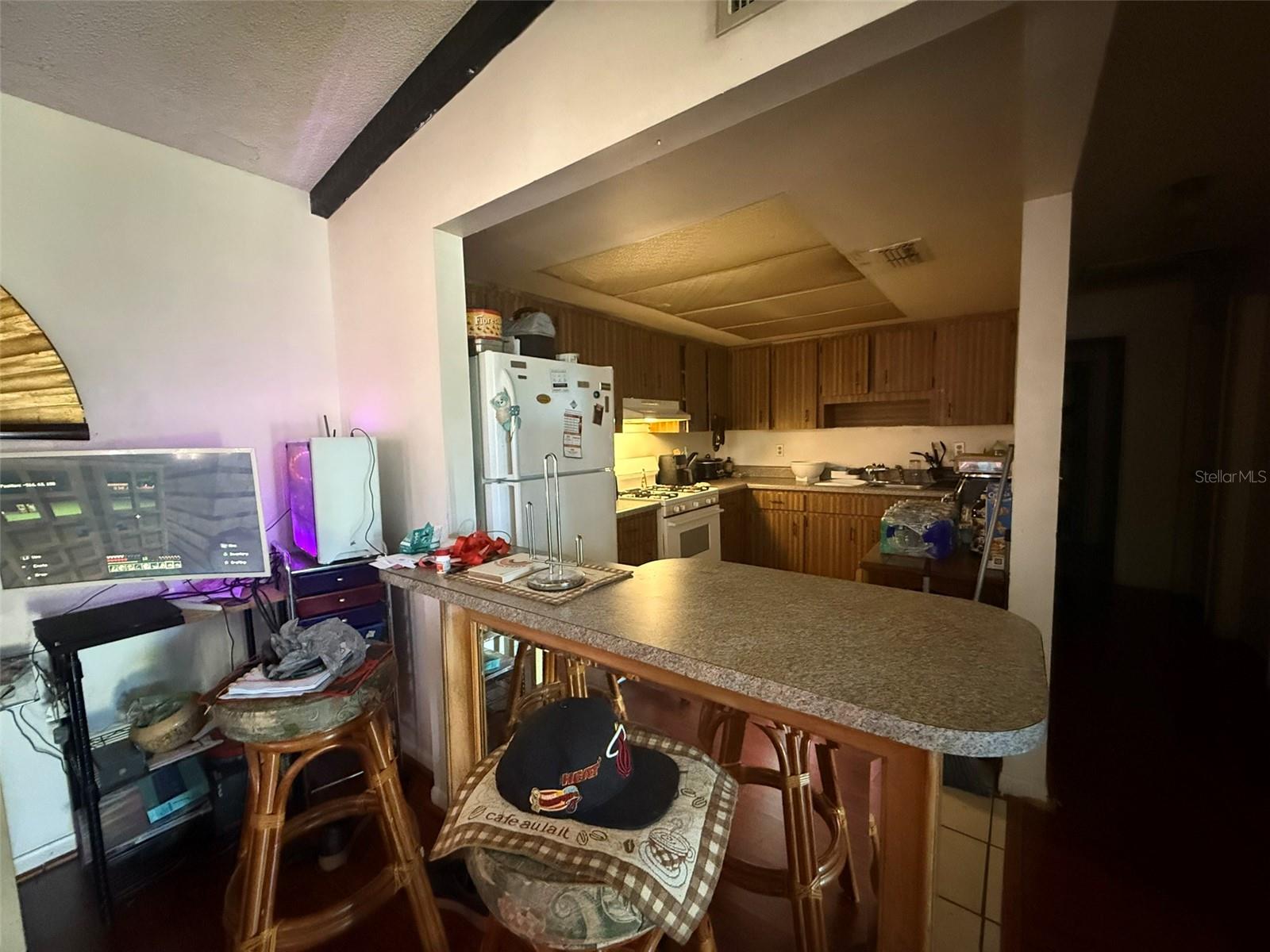 Image 34 of 44 For 3023 Saint Paul Drive