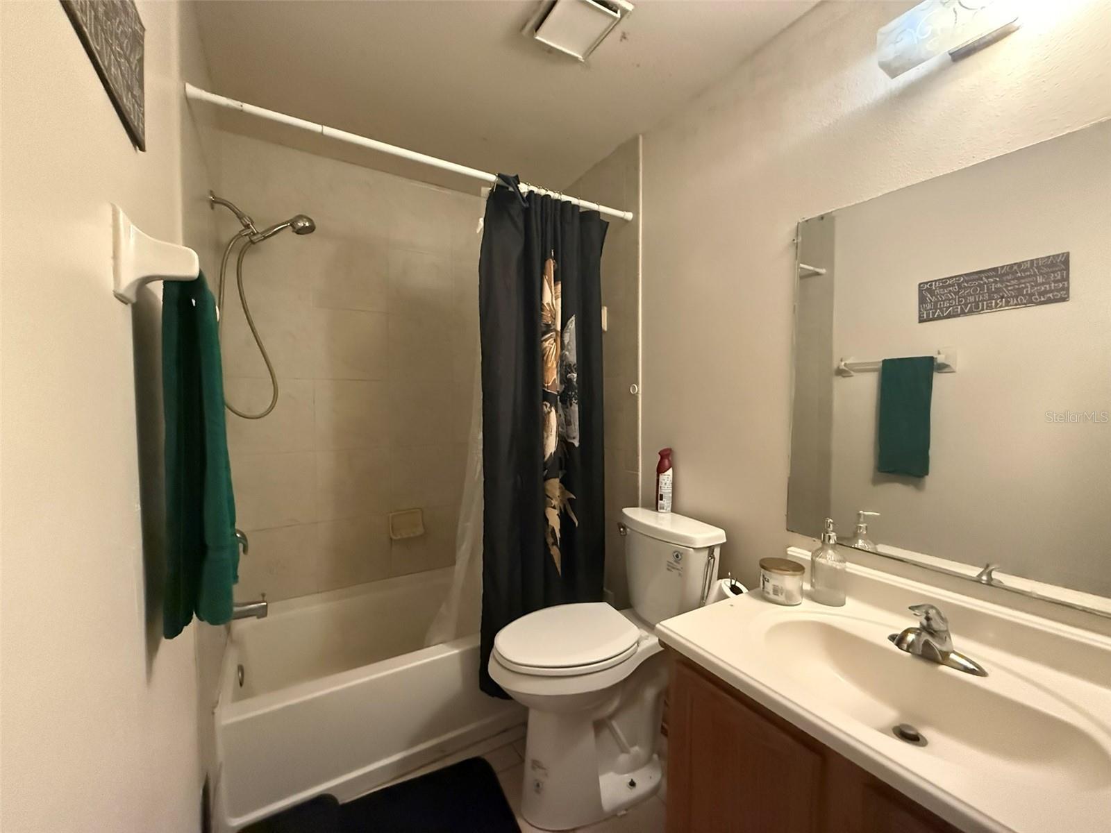 Image 36 of 44 For 3023 Saint Paul Drive