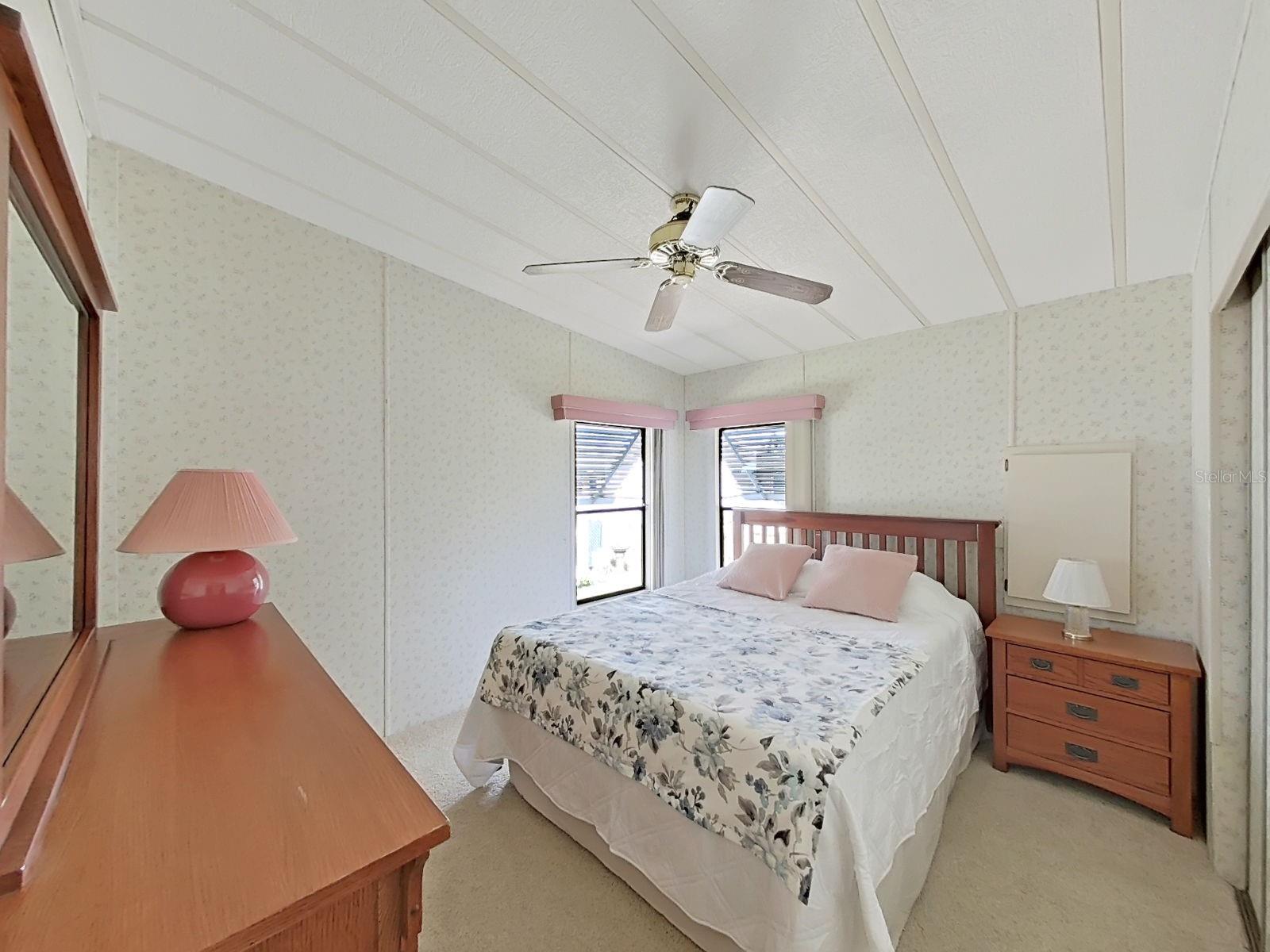 Image 21 of 35 For 4969 Deerwood Dr