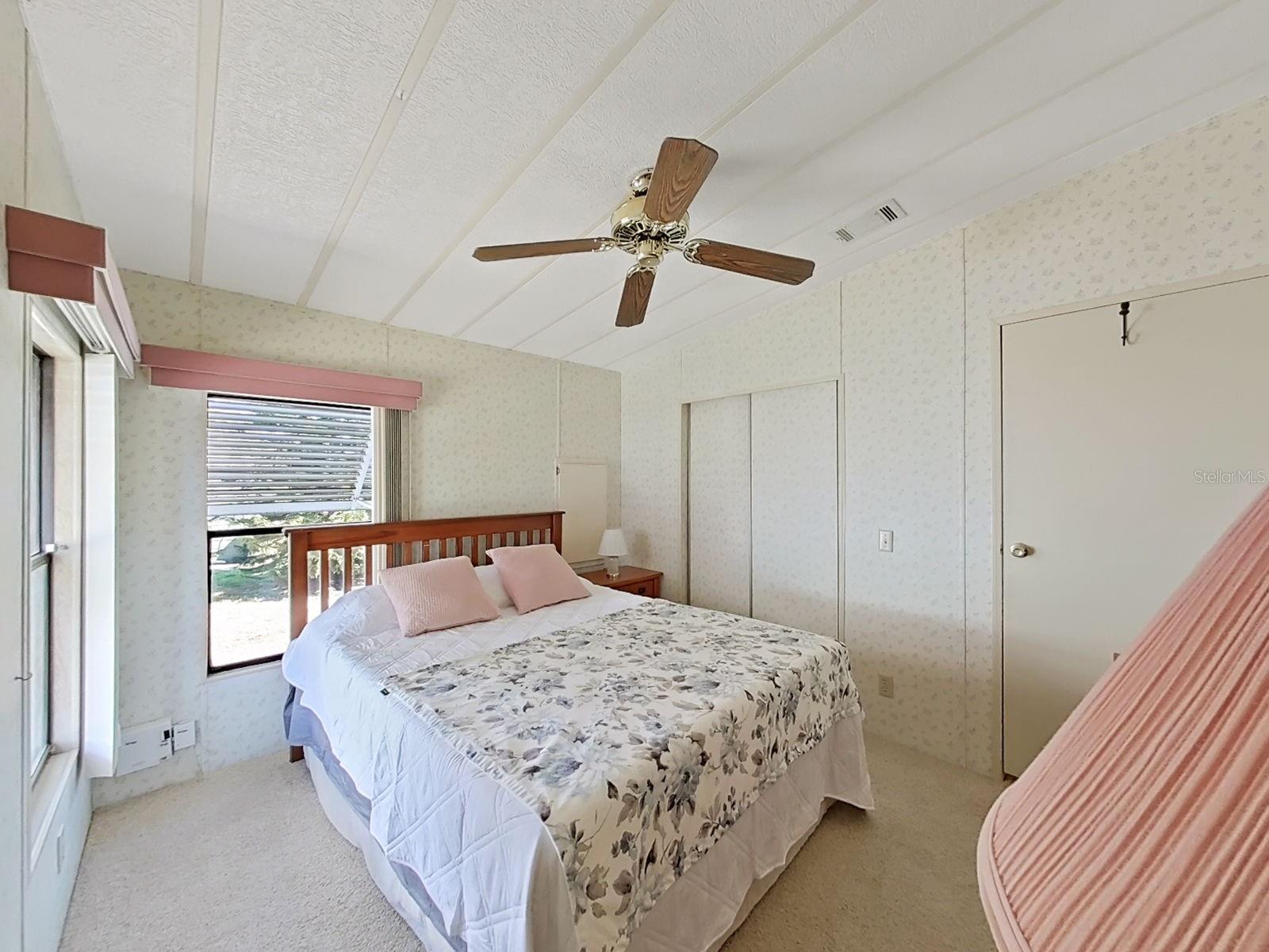 Image 22 of 35 For 4969 Deerwood Dr