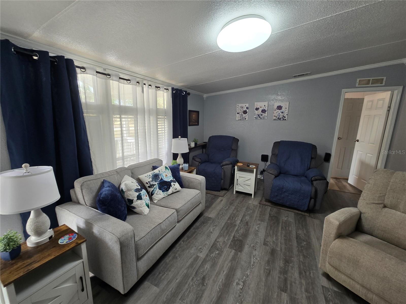 Image 12 of 92 For 5304 Fairmont Road