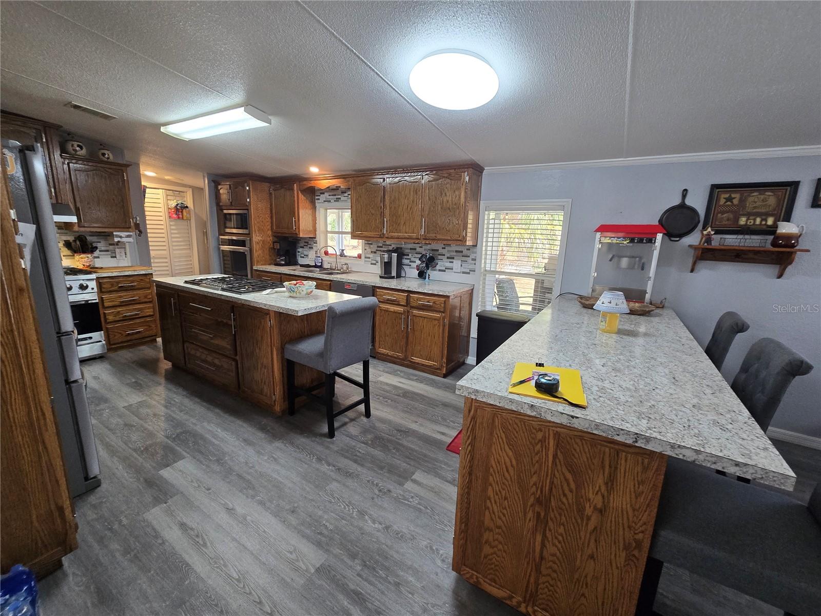 Image 17 of 92 For 5304 Fairmont Road