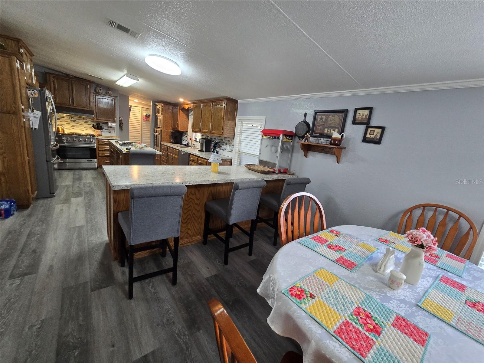 Image 37 of 92 For 5304 Fairmont Road