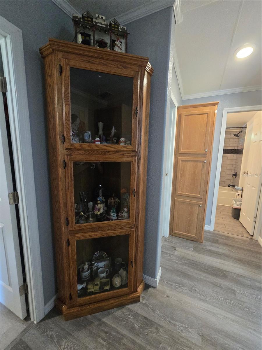 Image 44 of 92 For 5304 Fairmont Road