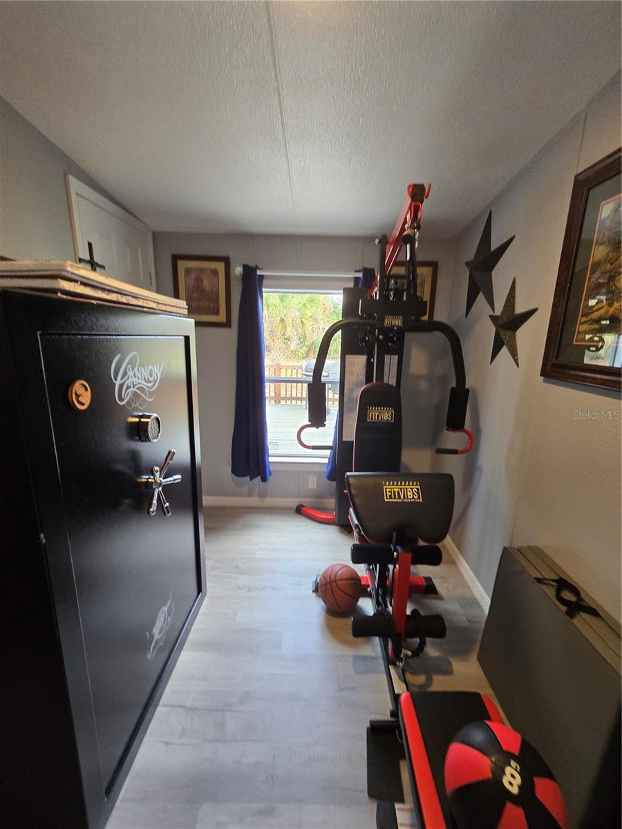 Image 45 of 92 For 5304 Fairmont Road