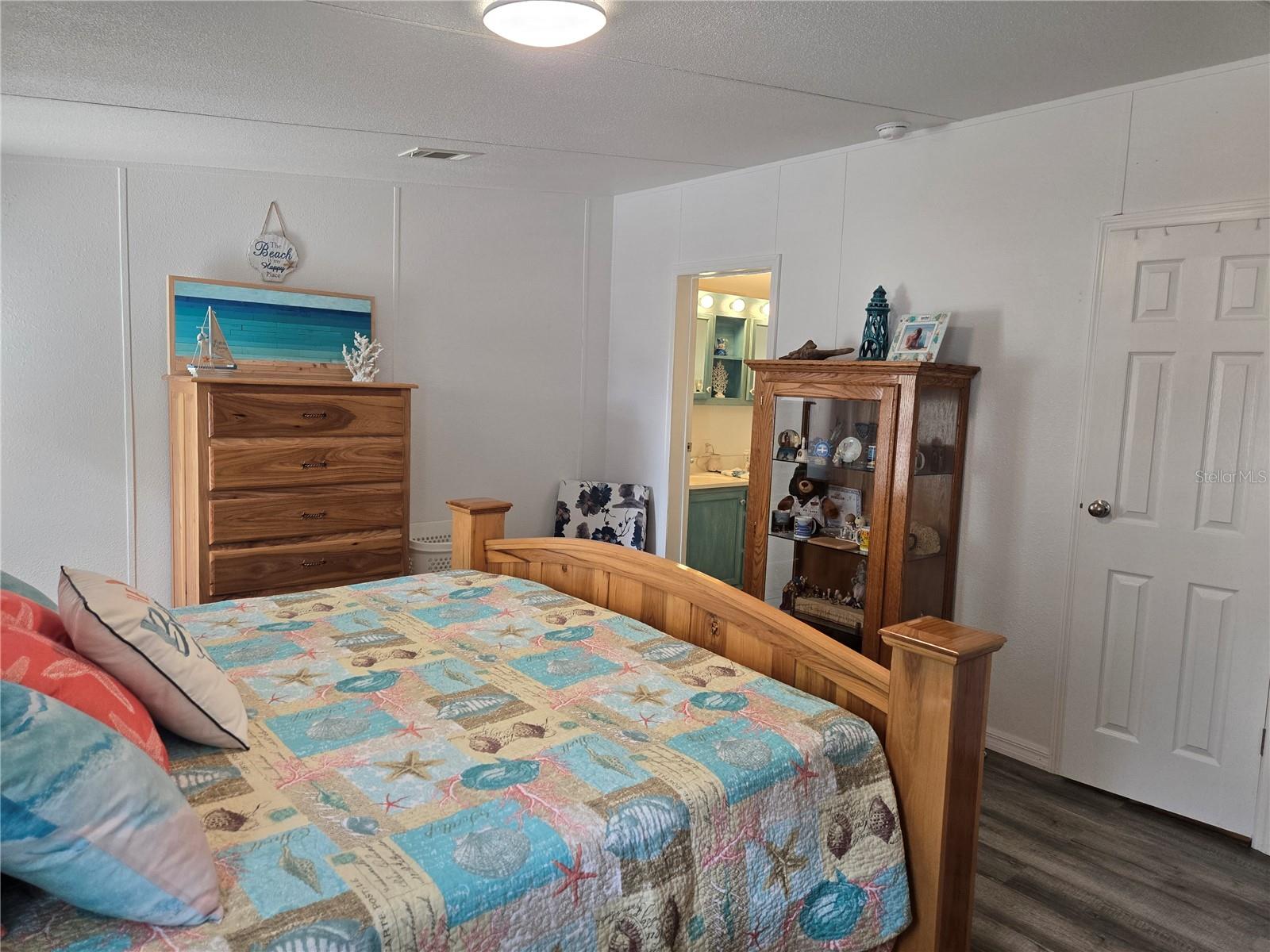 Image 60 of 92 For 5304 Fairmont Road