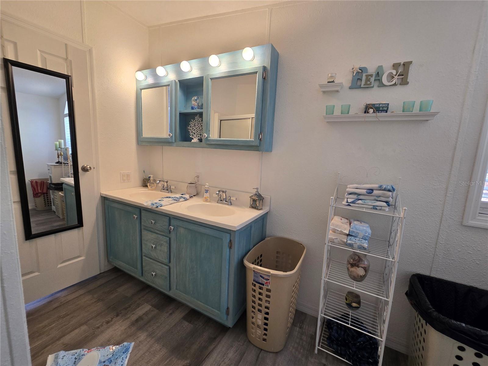 Image 65 of 92 For 5304 Fairmont Road