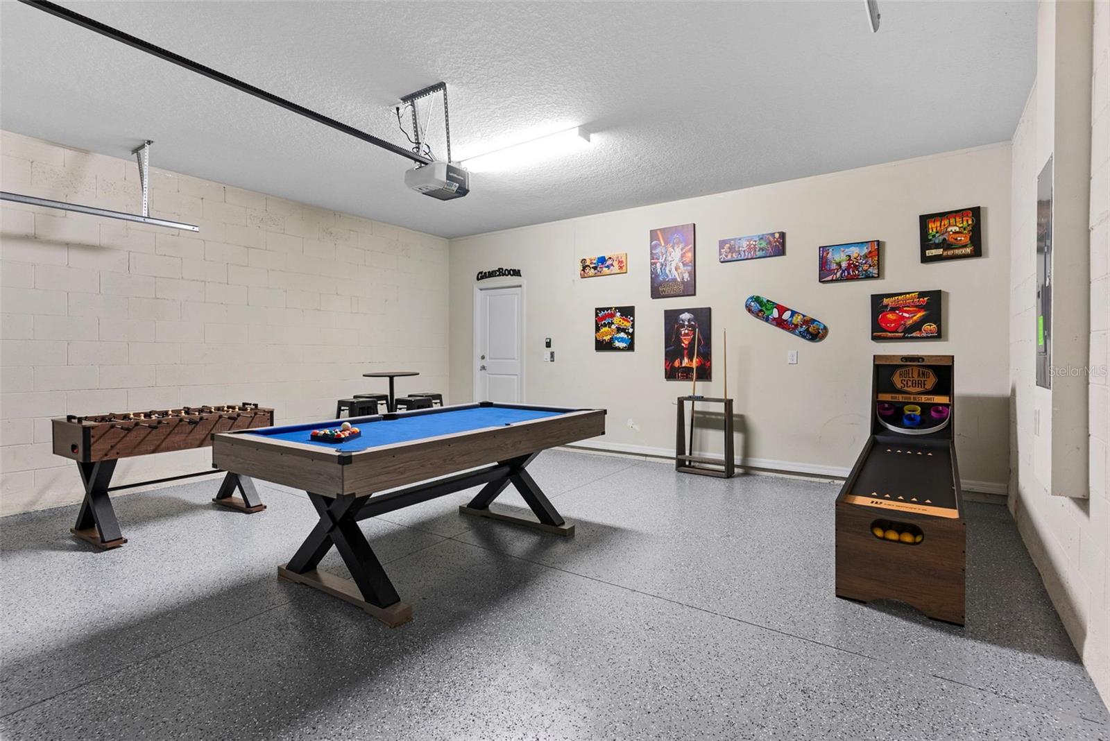 Image 22 of 31 For 7247 Oakmoss Loop