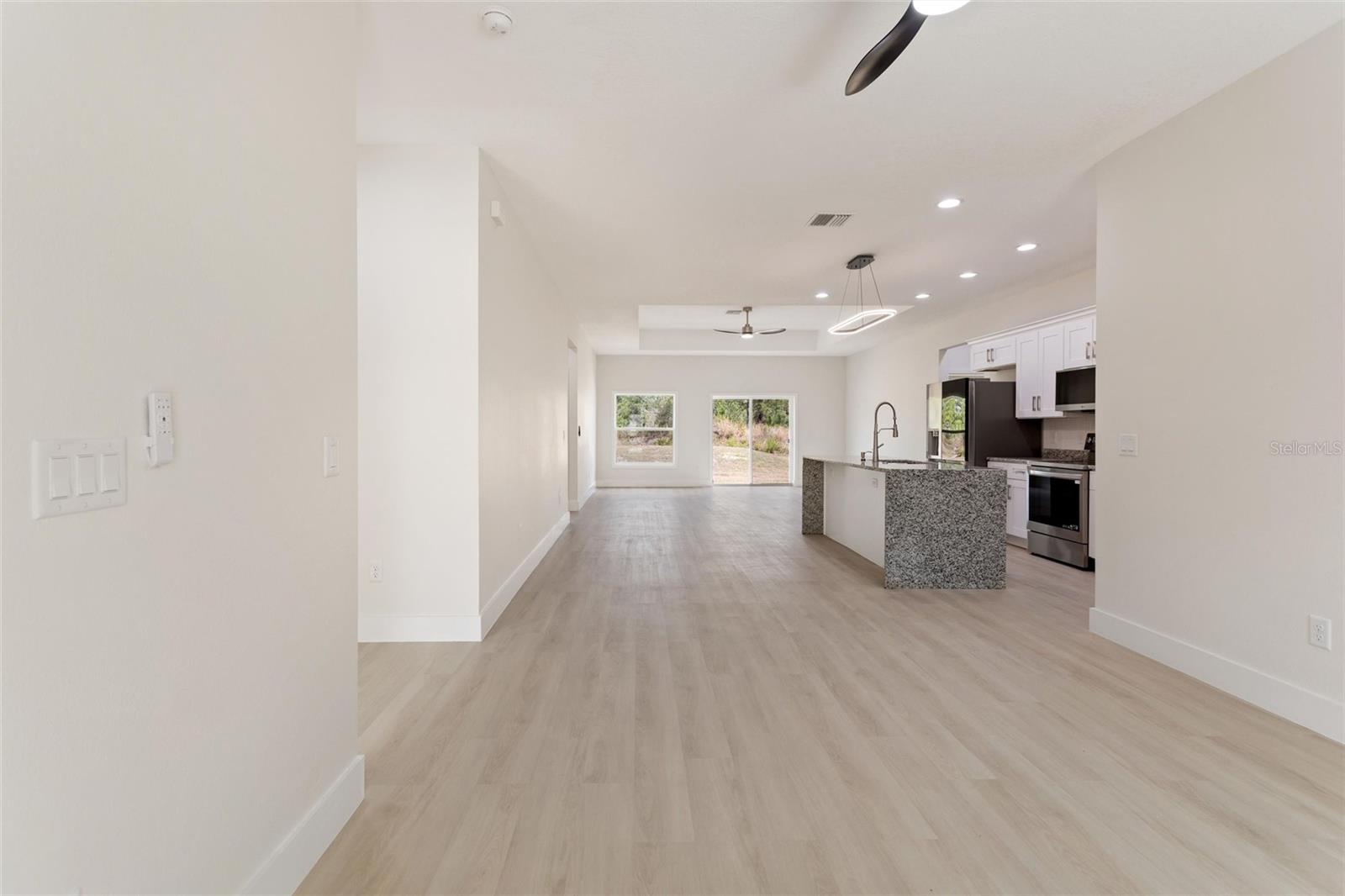 Image 12 of 61 For 3970 Laguna Drive