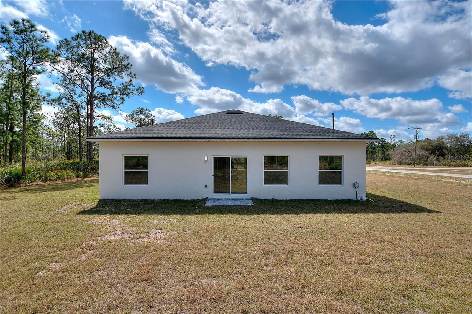 Image 27 of 61 For 3970 Laguna Drive