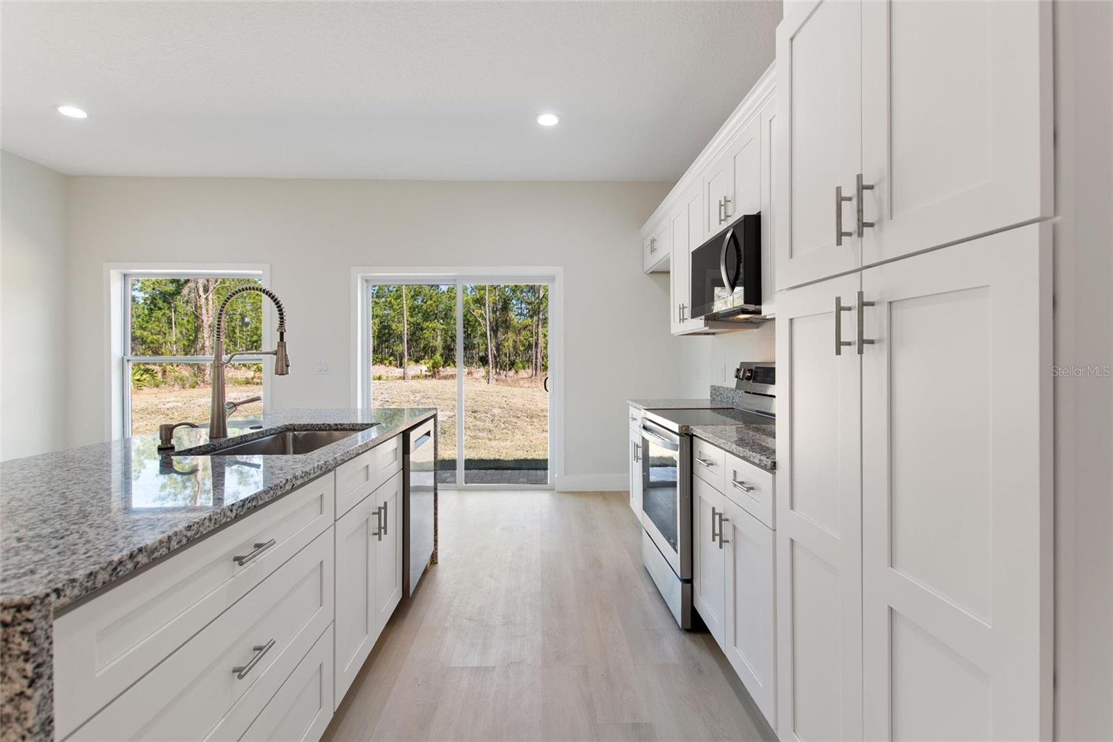 Image 12 of 70 For 3770 Japonica Avenue