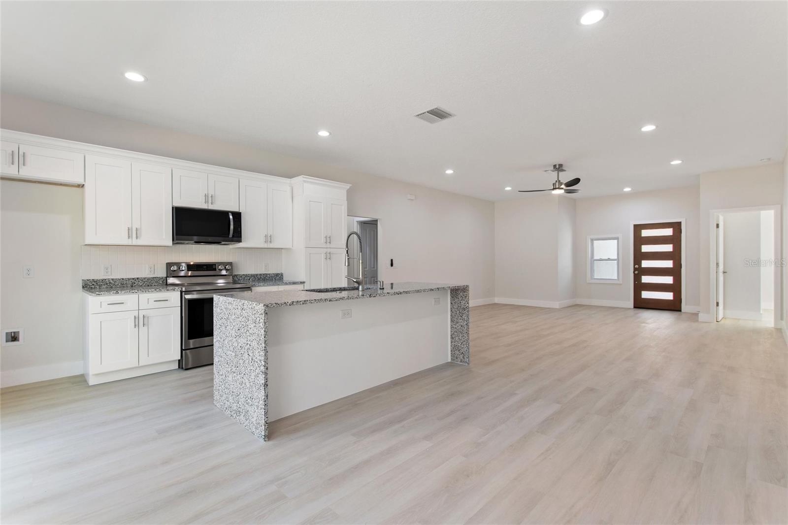 Image 2 of 70 For 3770 Japonica Avenue