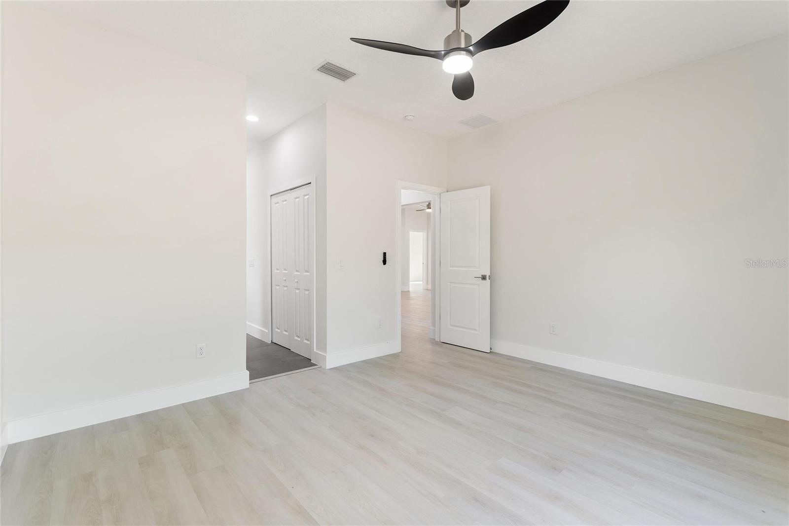 Image 22 of 70 For 3770 Japonica Avenue