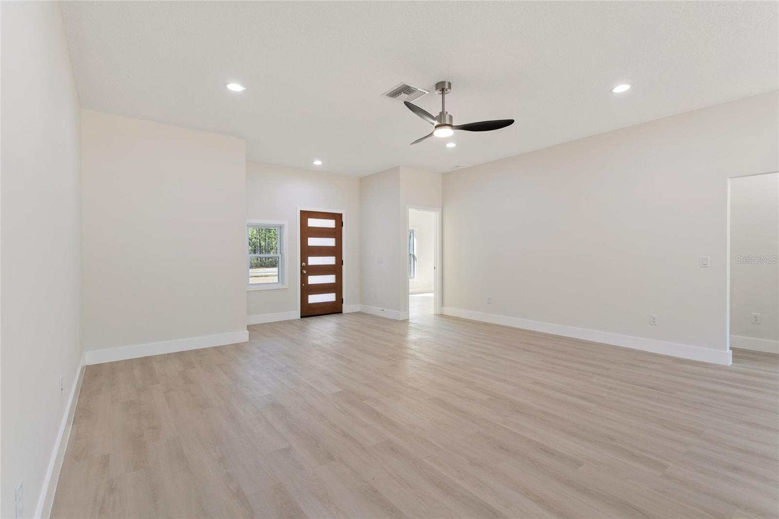 Image 8 of 70 For 3770 Japonica Avenue