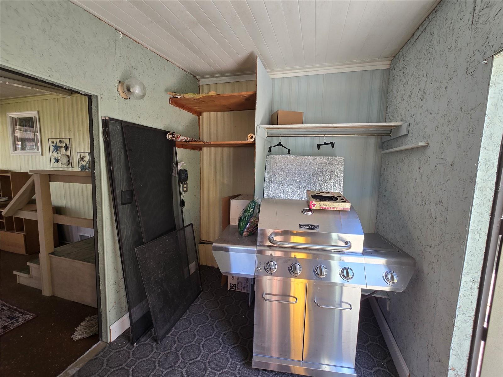 Image 30 of 58 For 7139 Alamanda Boulevard W