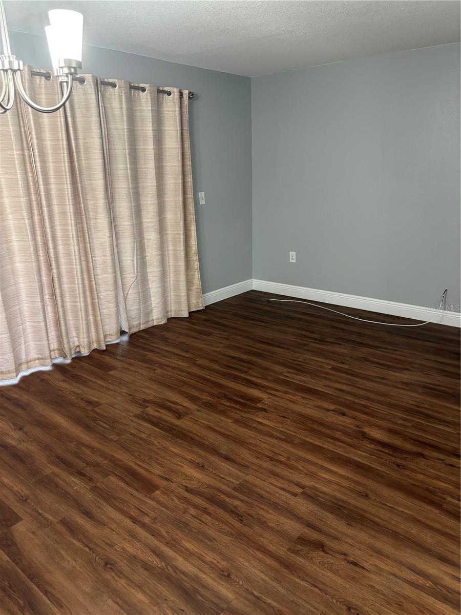 Image 14 of 41 For 2500 21st Street Nw 31