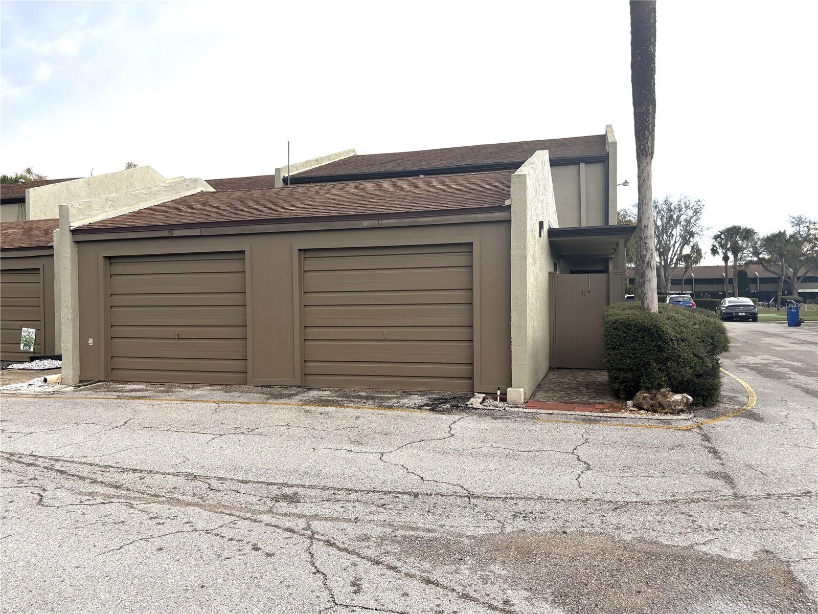 Image 39 of 41 For 2500 21st Street Nw 31