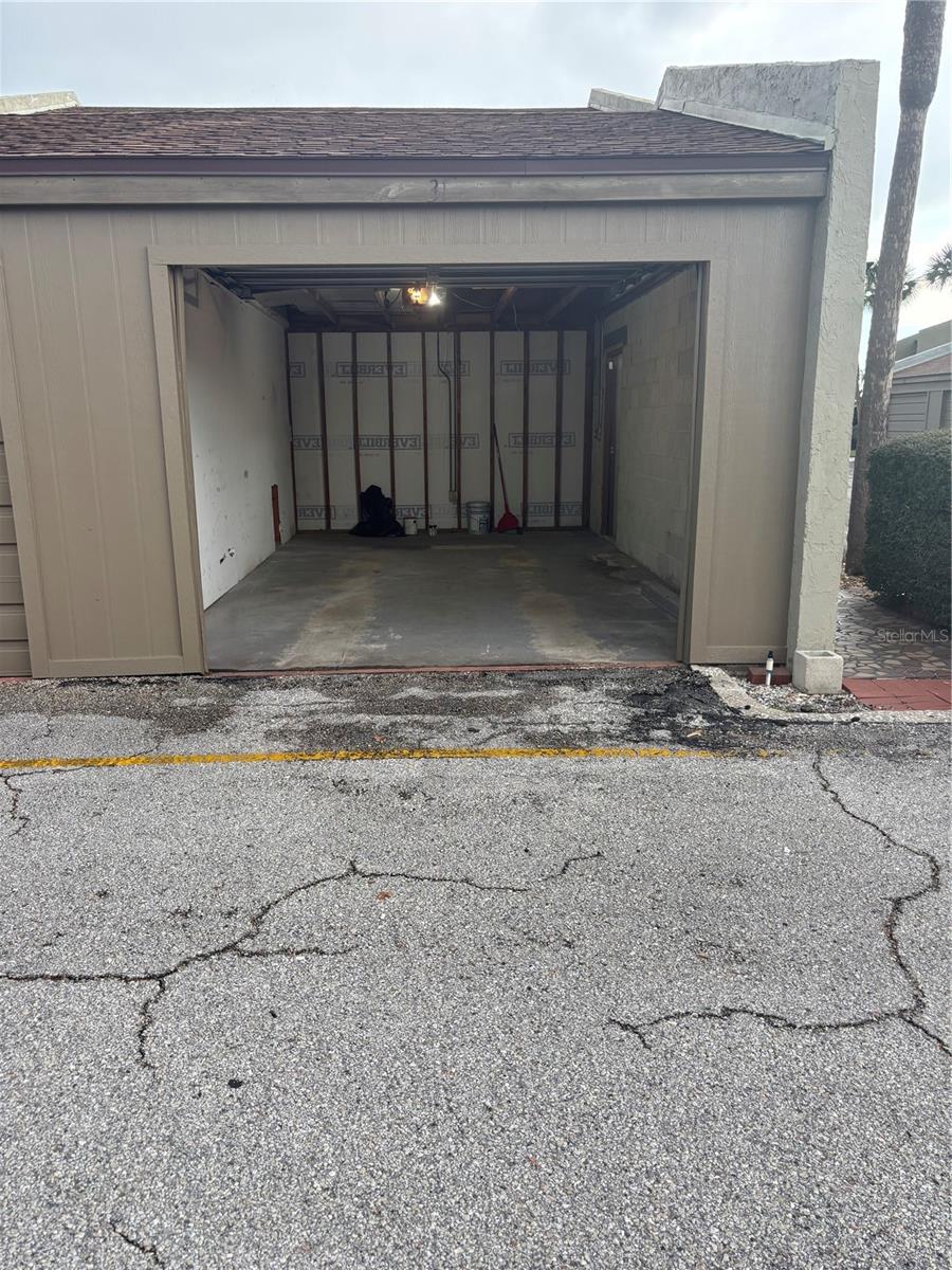 Image 40 of 41 For 2500 21st Street Nw 31