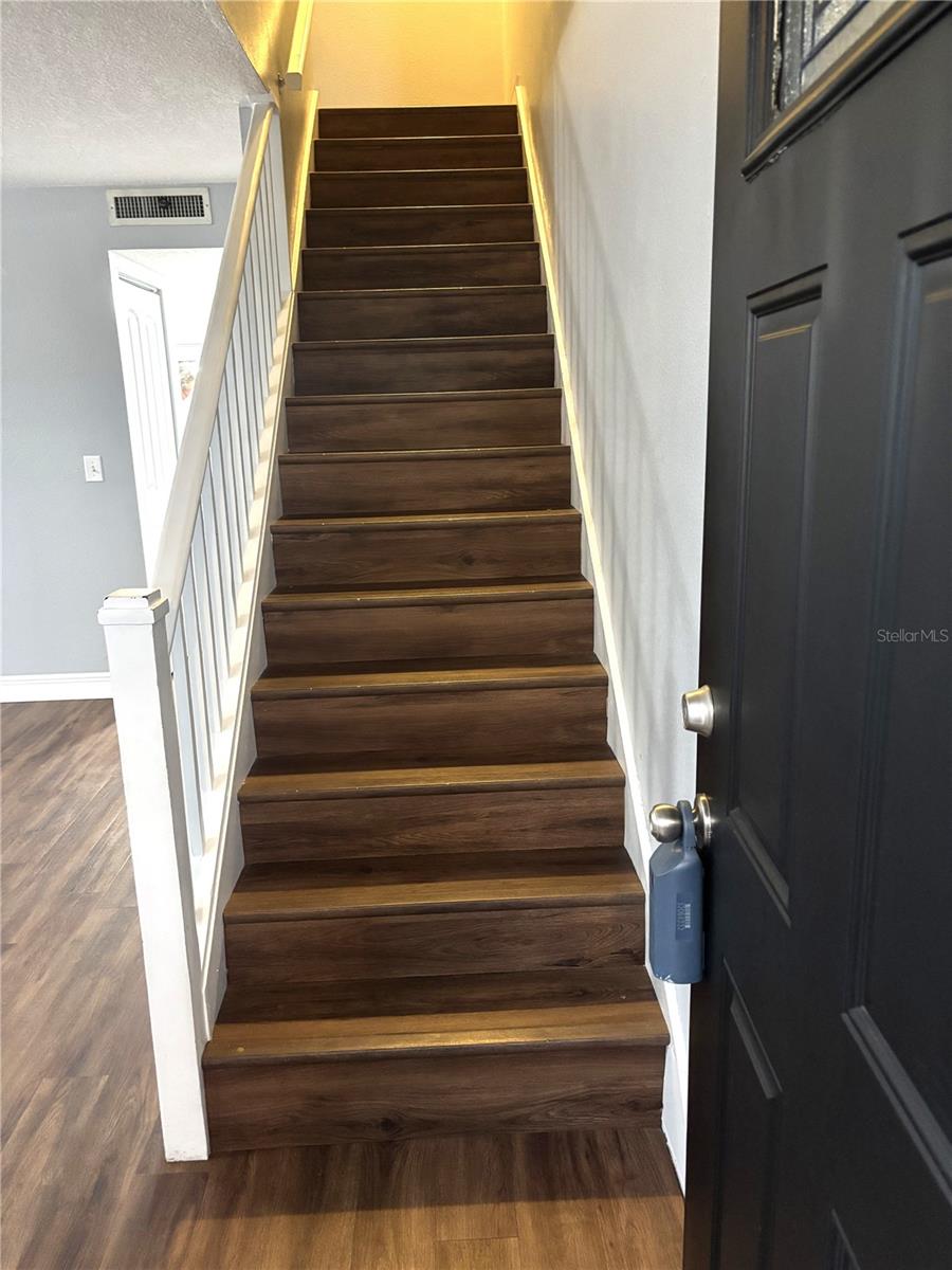 Image 5 of 41 For 2500 21st Street Nw 31