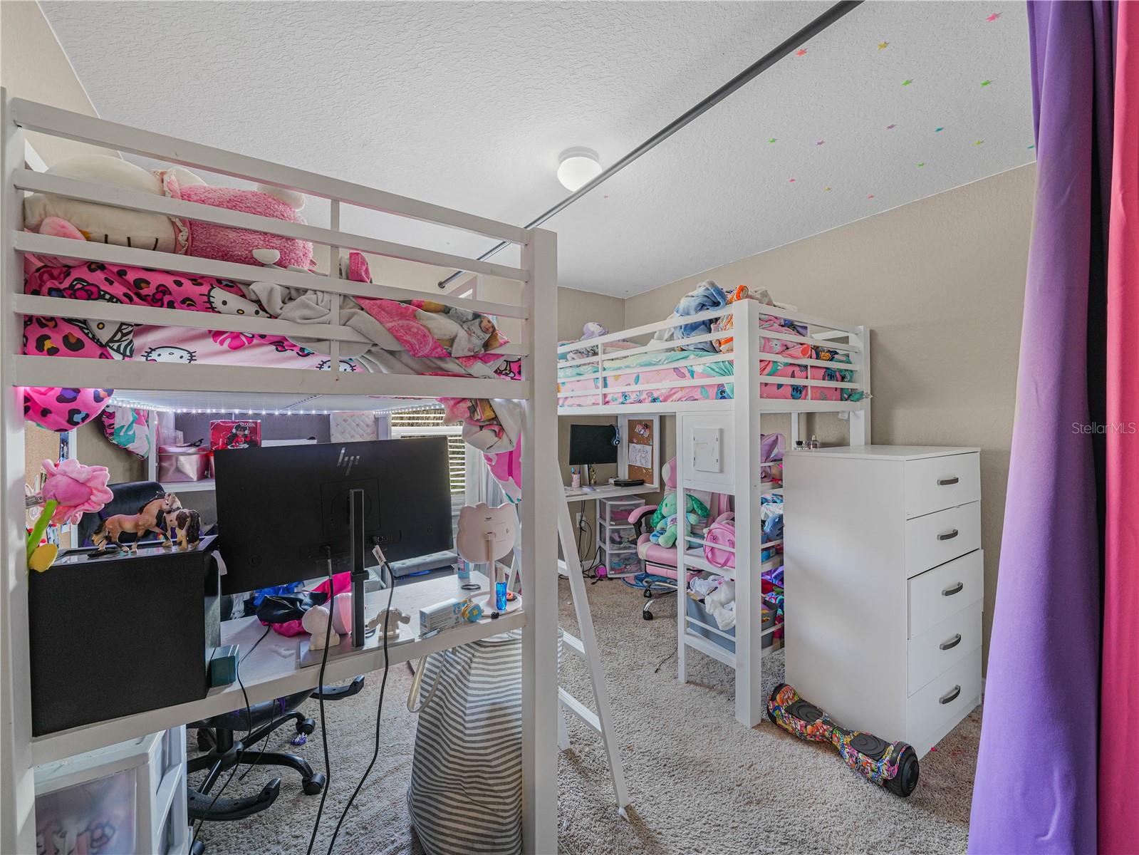 Image 21 of 42 For 266 Lake Avenue