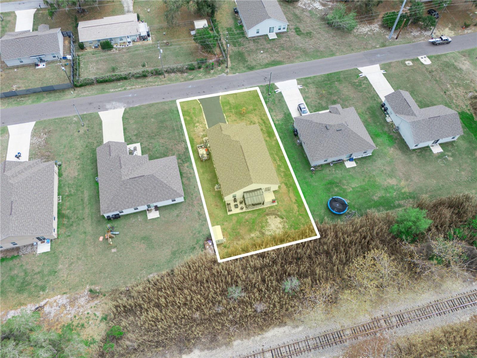 Image 37 of 42 For 266 Lake Avenue