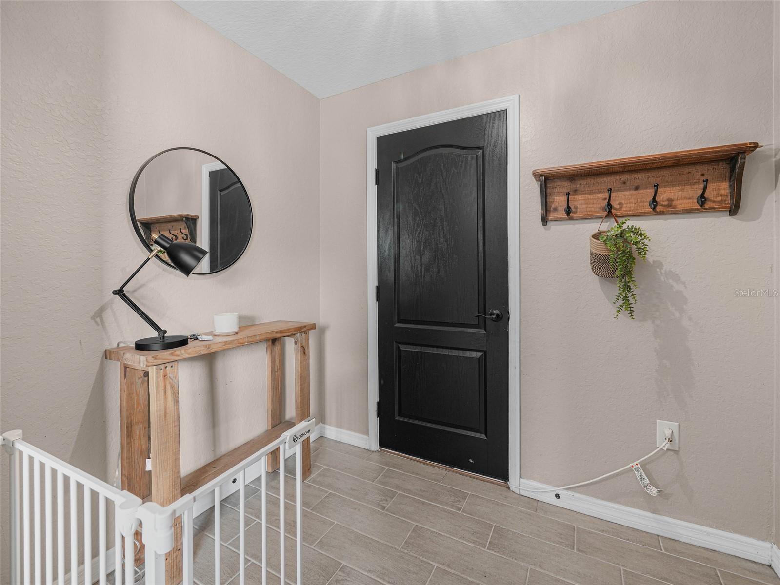 Image 4 of 42 For 266 Lake Avenue