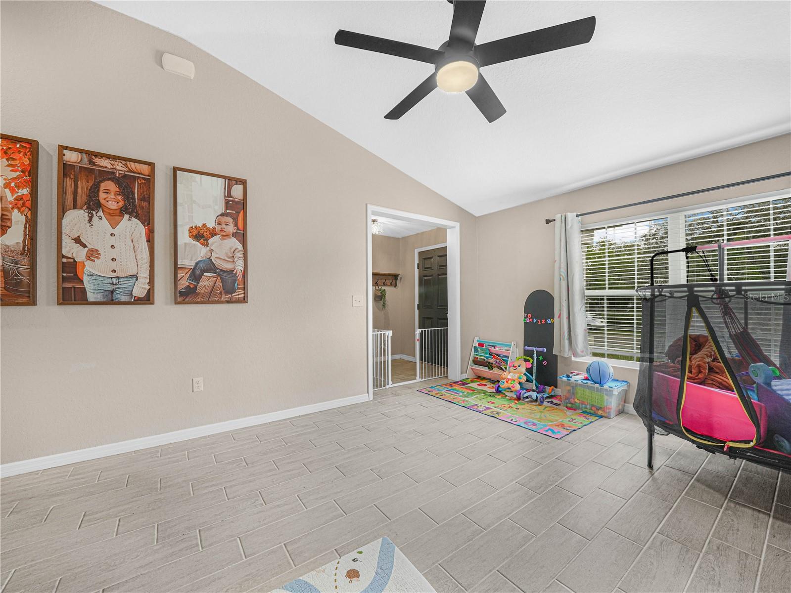 Image 5 of 42 For 266 Lake Avenue