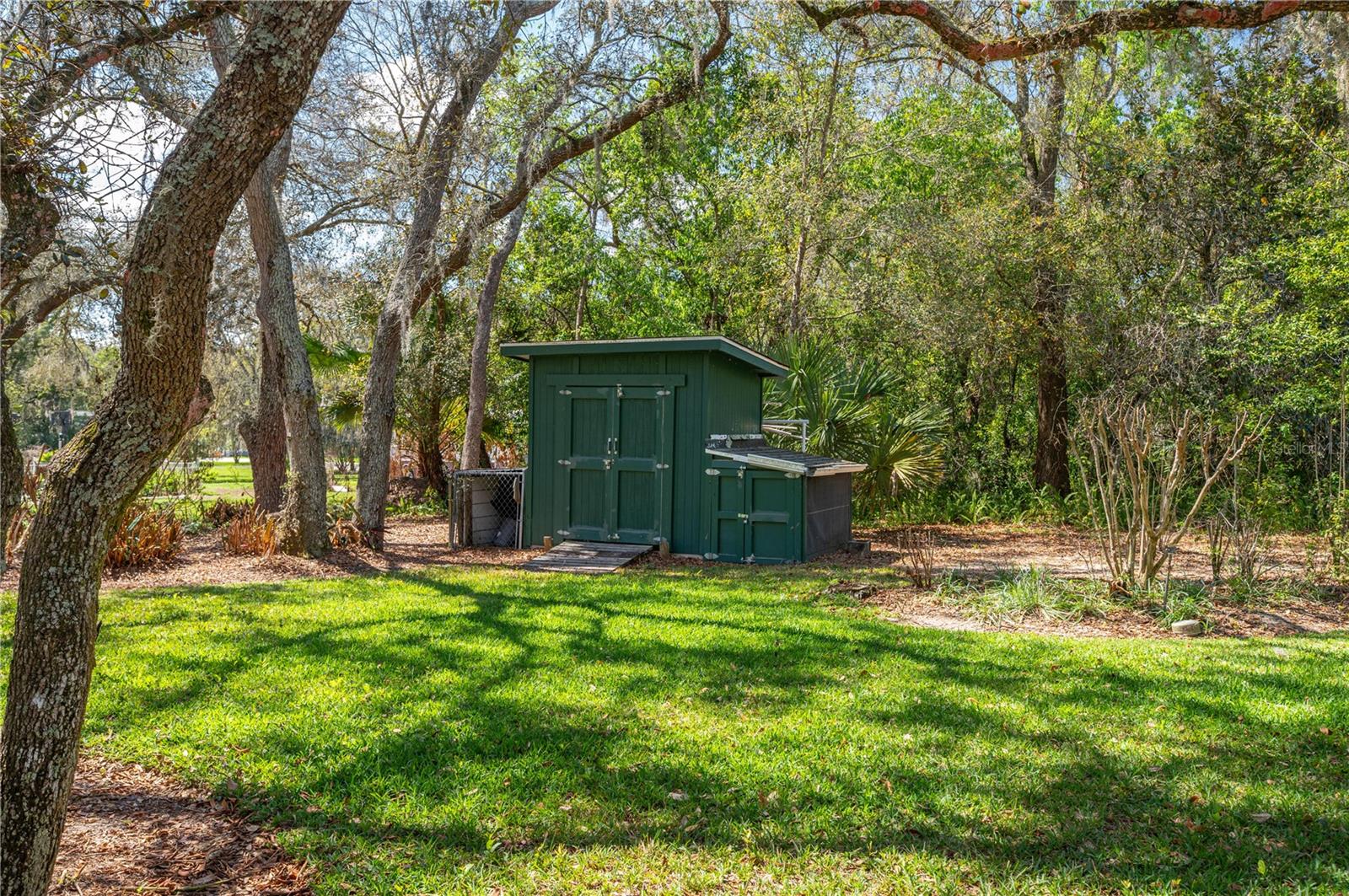 Image 15 of 43 For 41 Spring Lane