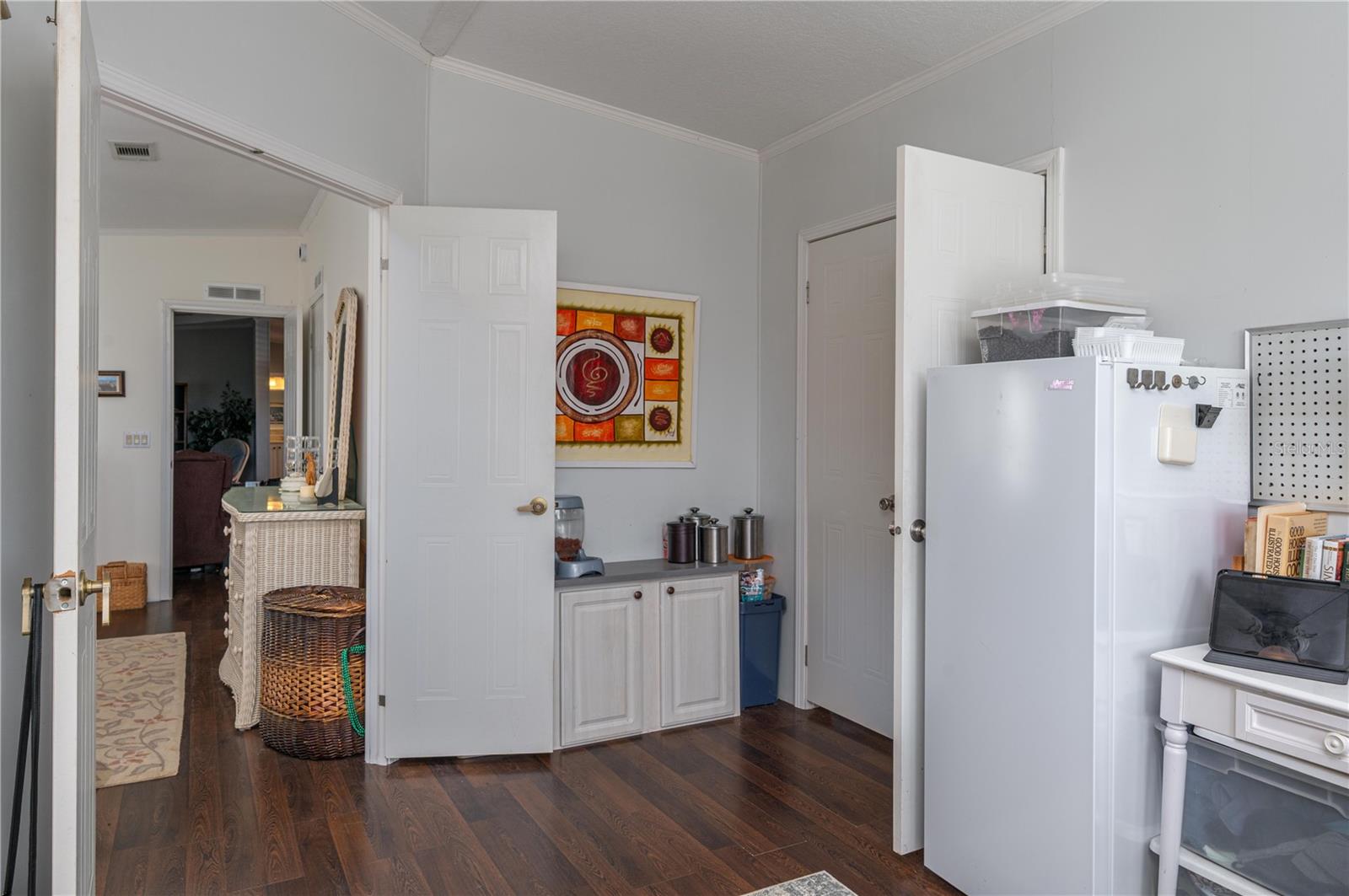 Image 20 of 42 For 8236 Lake Lowery Road