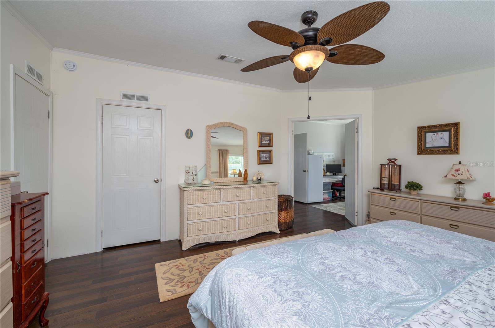 Image 23 of 42 For 8236 Lake Lowery Road