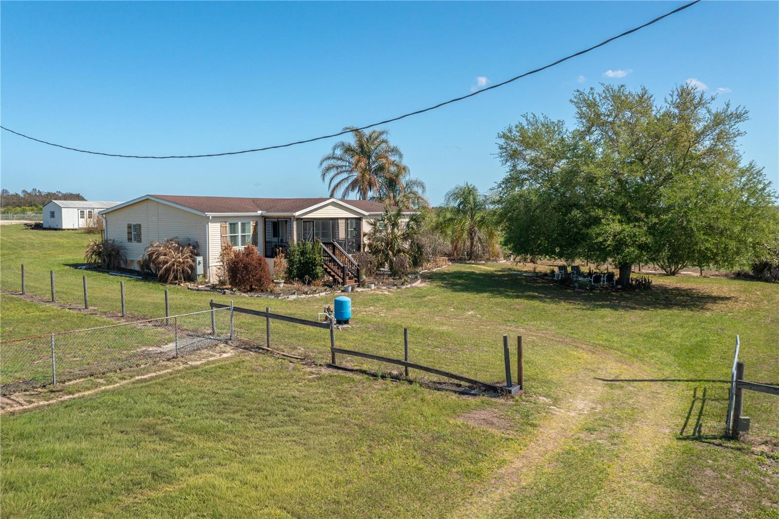 Image 3 of 42 For 8236 Lake Lowery Road