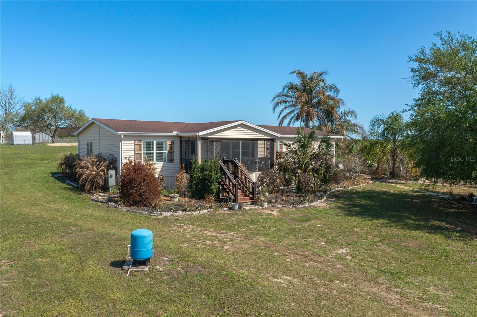 Image 7 of 42 For 8236 Lake Lowery Road