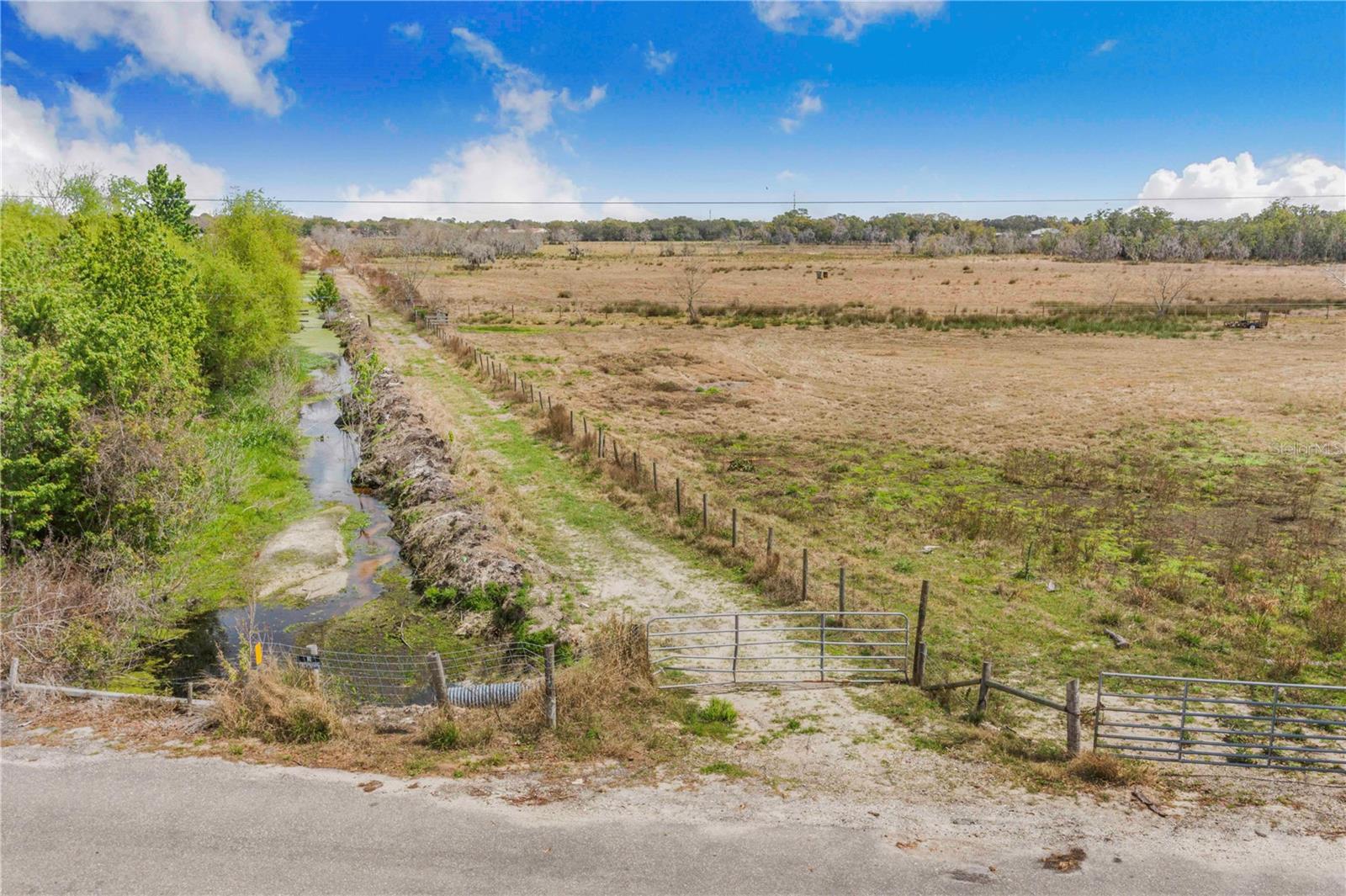 Image 2 of 49 For 3705 High Street