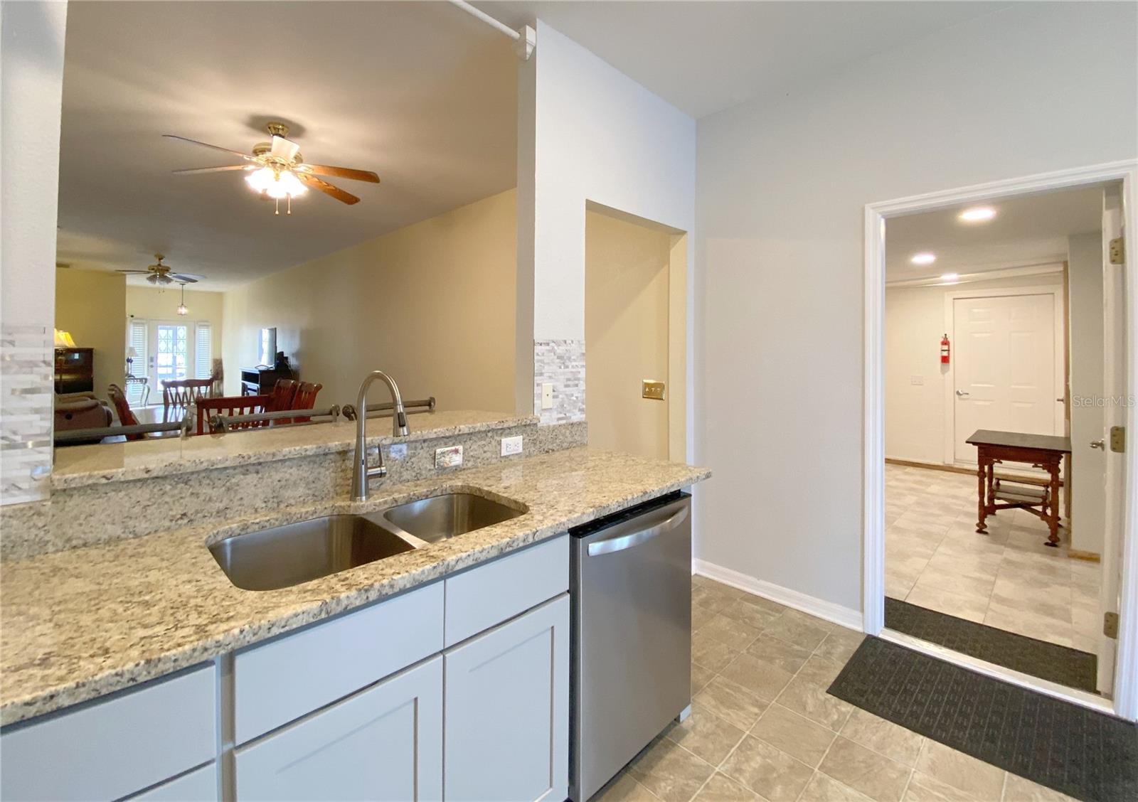 Image 17 of 82 For 4152 Limerick Drive