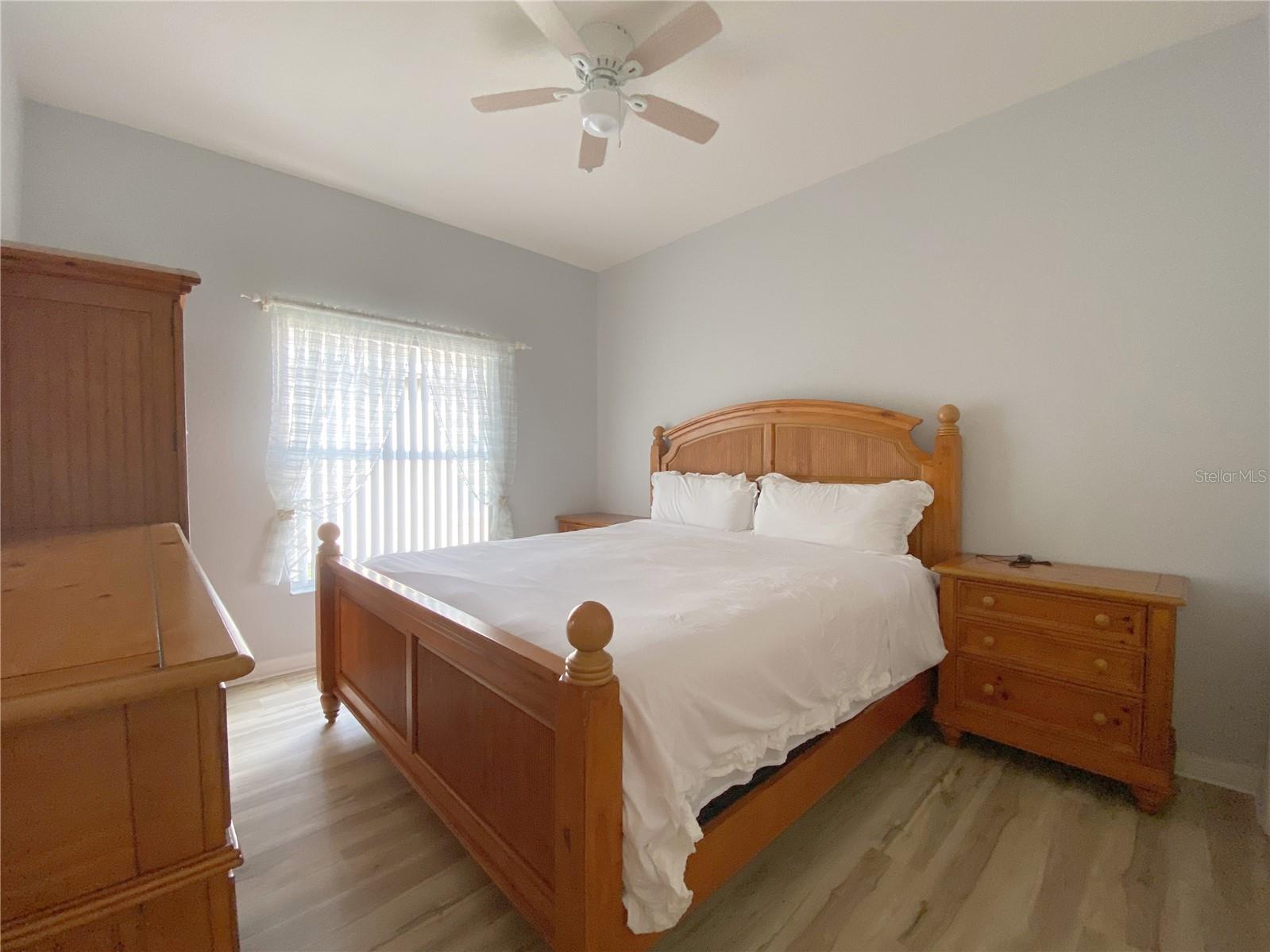 Image 42 of 82 For 4152 Limerick Drive