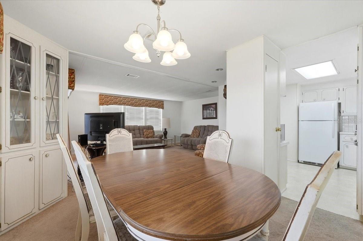 Image 13 of 42 For 41 Woodland Circle