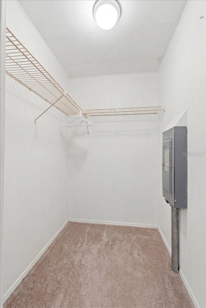 Image 27 of 42 For 41 Woodland Circle