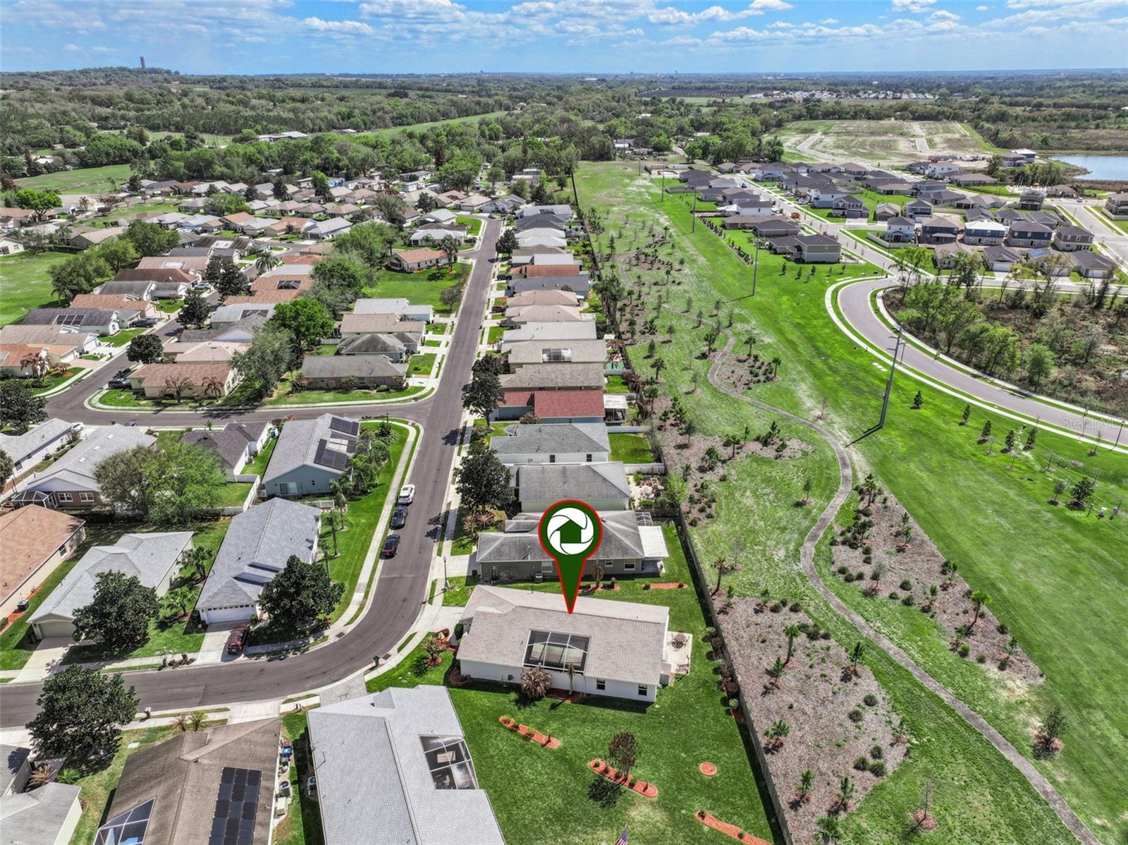 Image 2 of 49 For 304 Lake Suzanne Drive