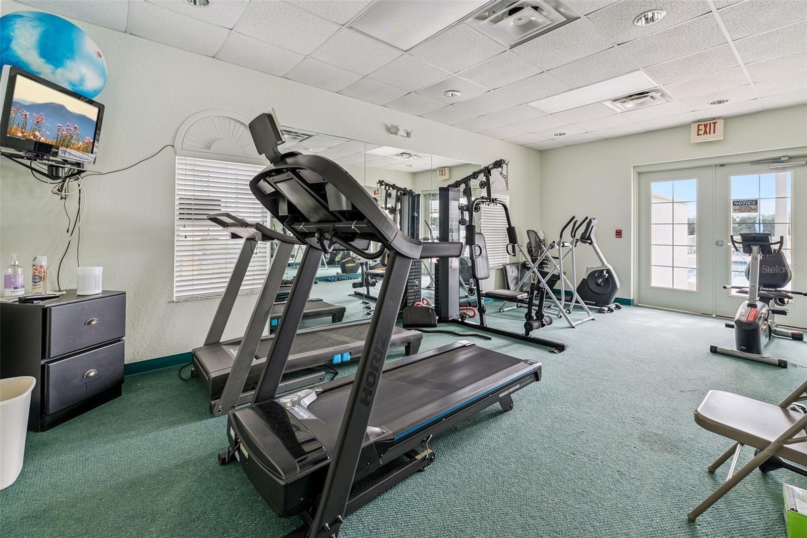 Image 45 of 49 For 304 Lake Suzanne Drive