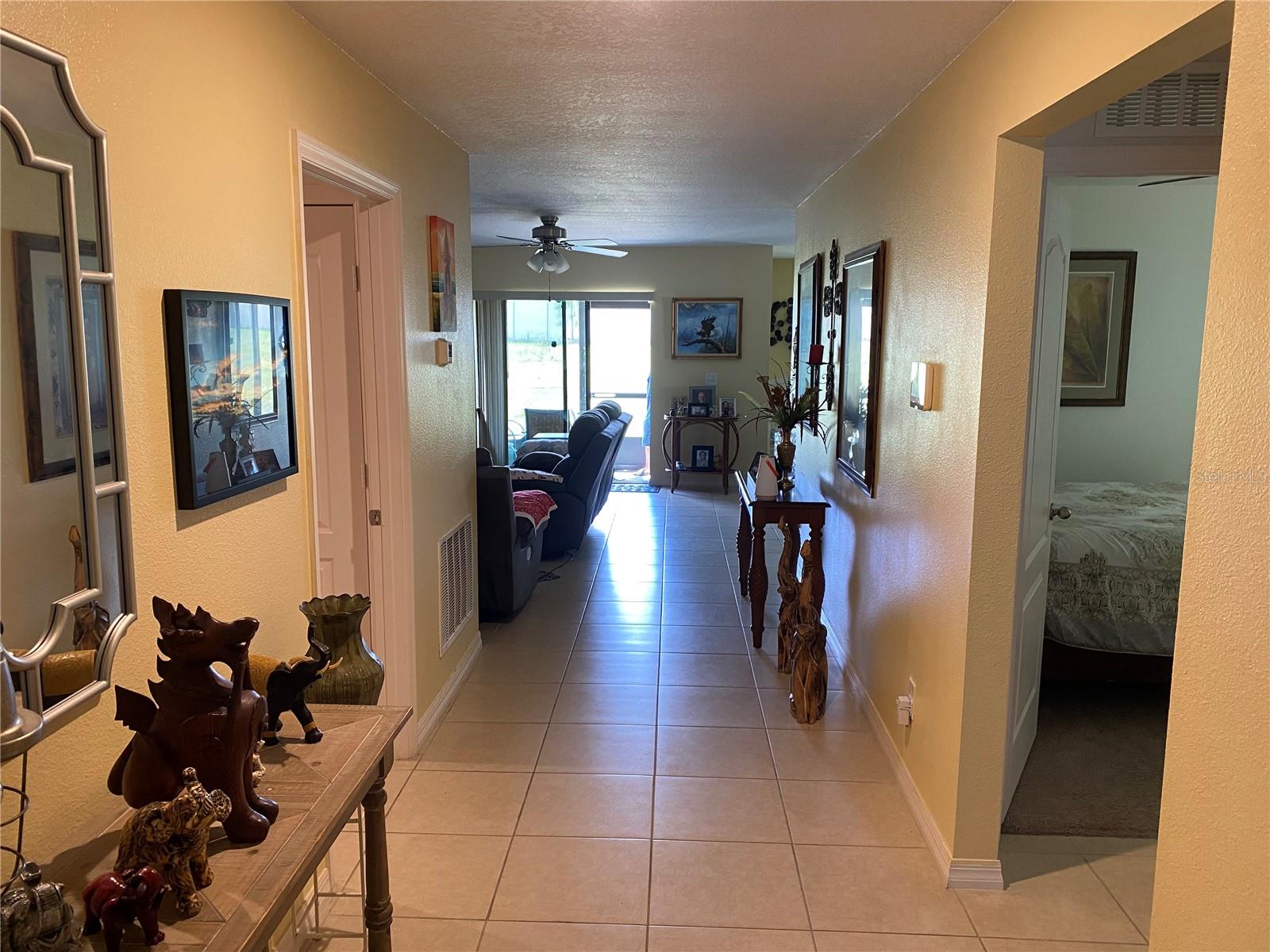 Image 5 of 68 For 1919 Amber Sweet Circle