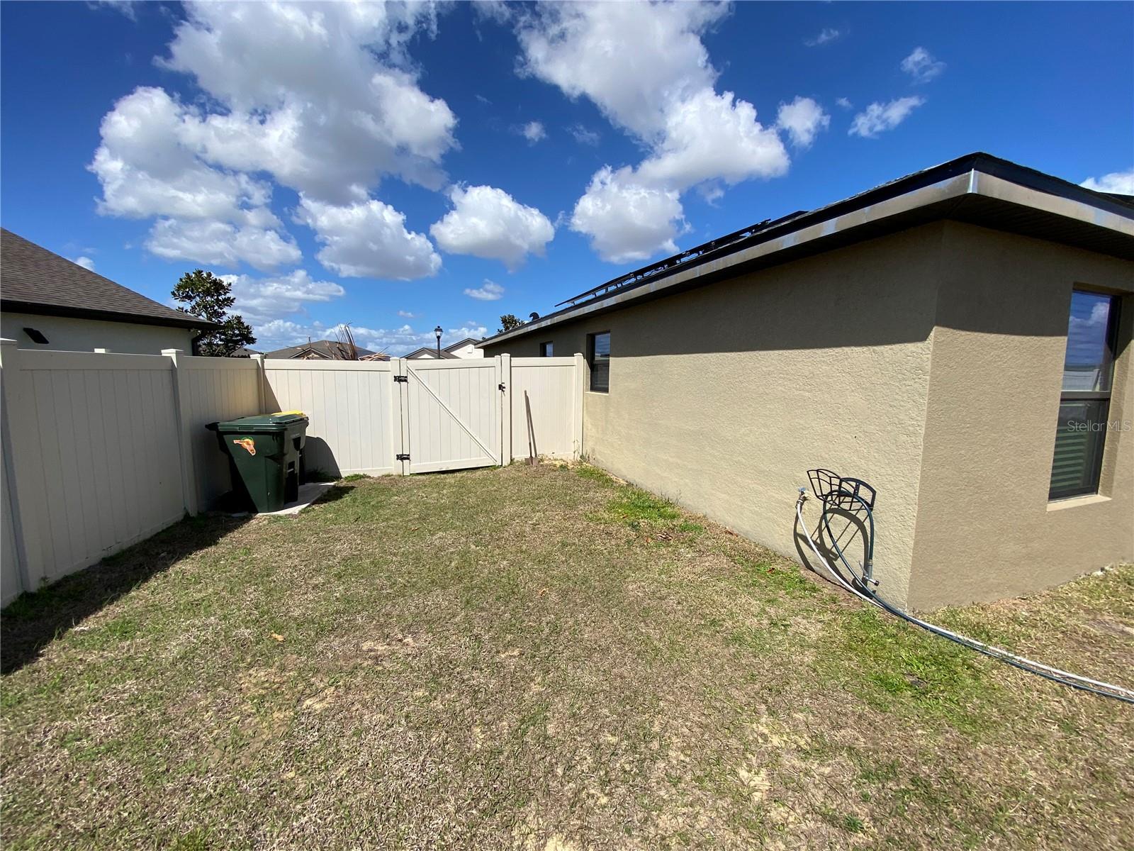 Image 52 of 68 For 1919 Amber Sweet Circle