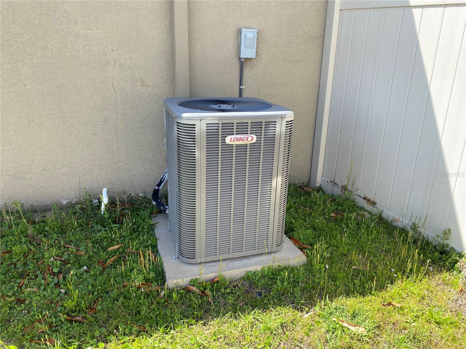 Image 62 of 68 For 1919 Amber Sweet Circle