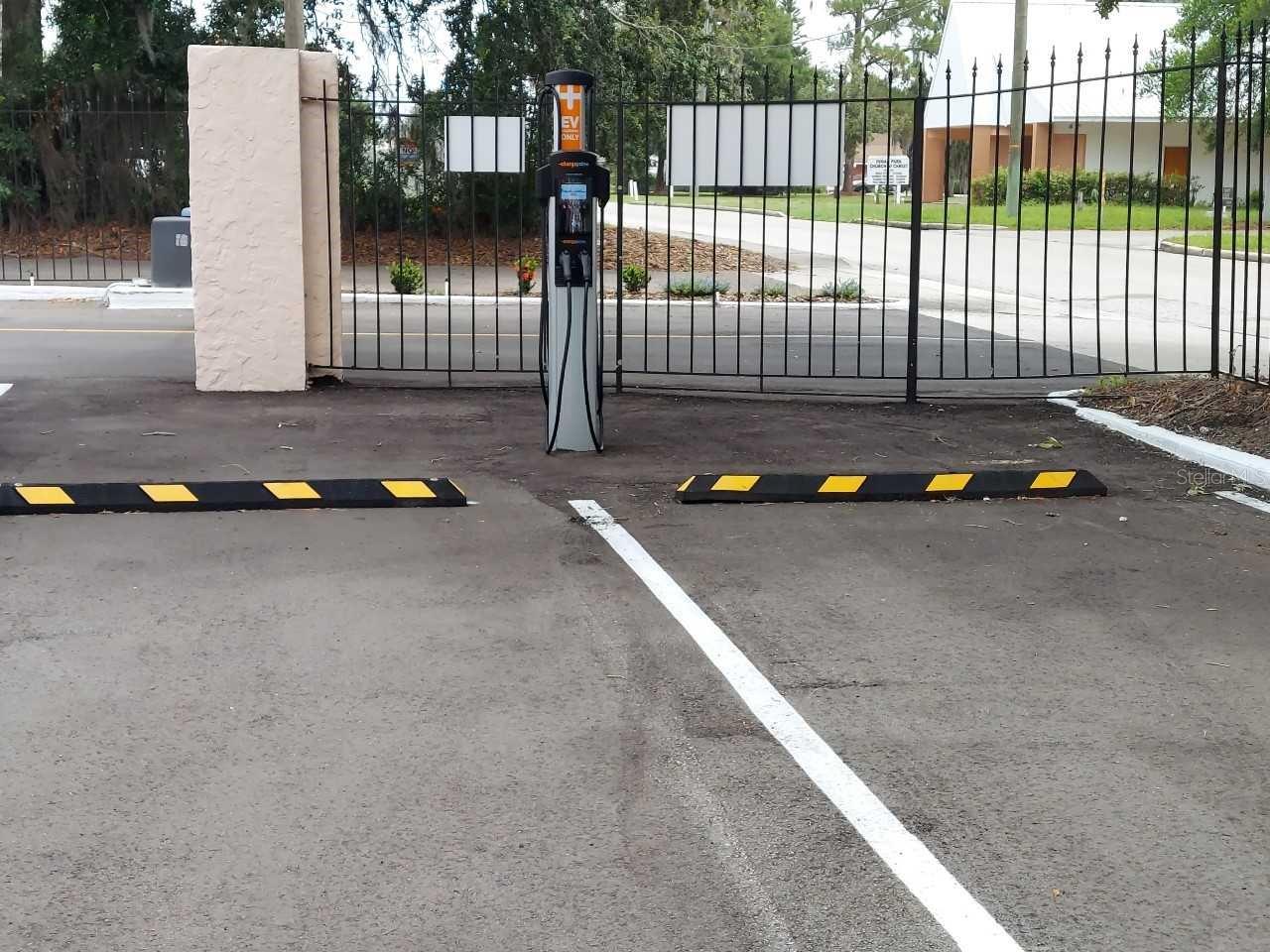 Image 38 of 45 For 1776 6th Street Nw  305