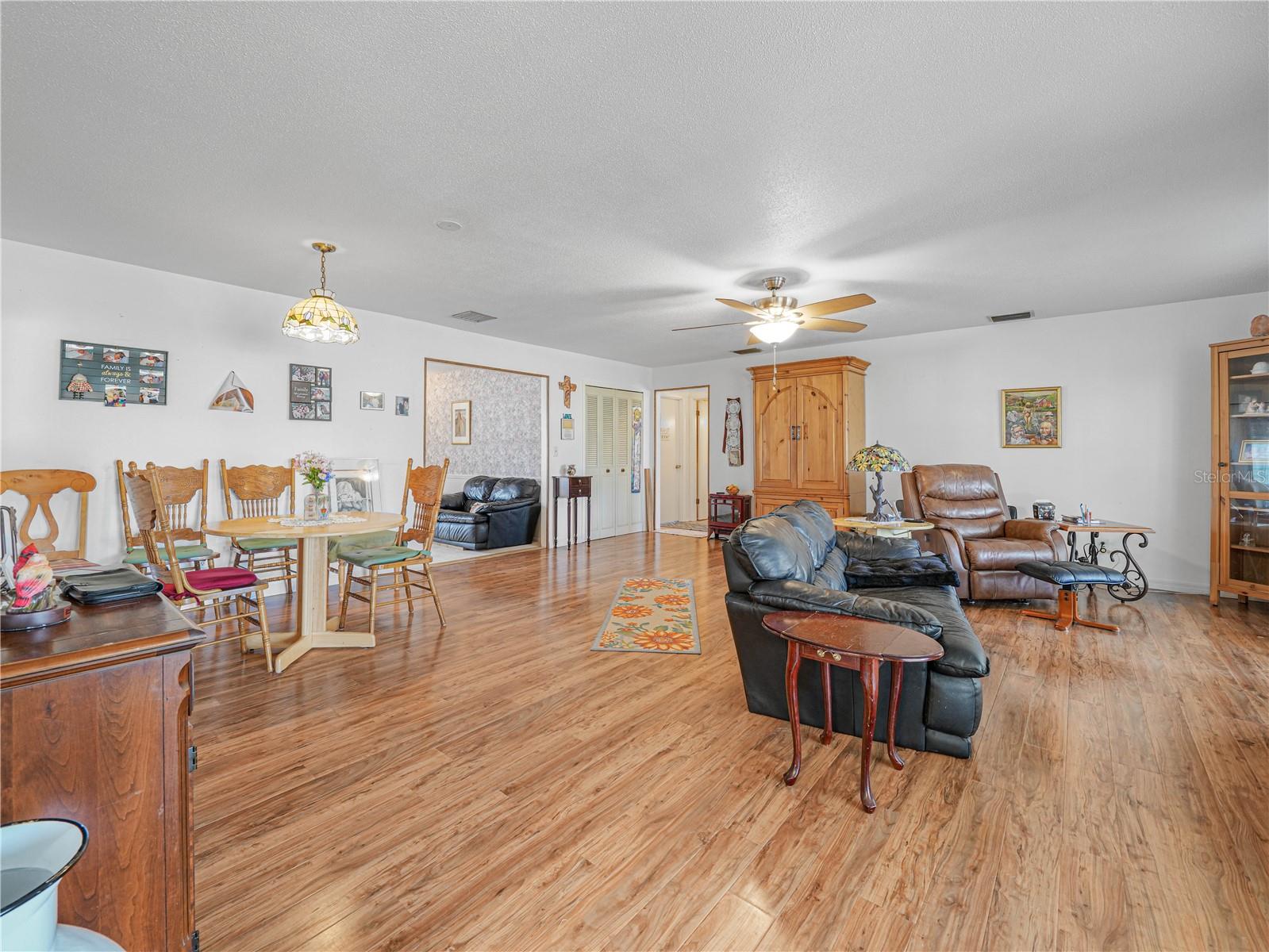 Image 6 of 33 For 7 Pine Run