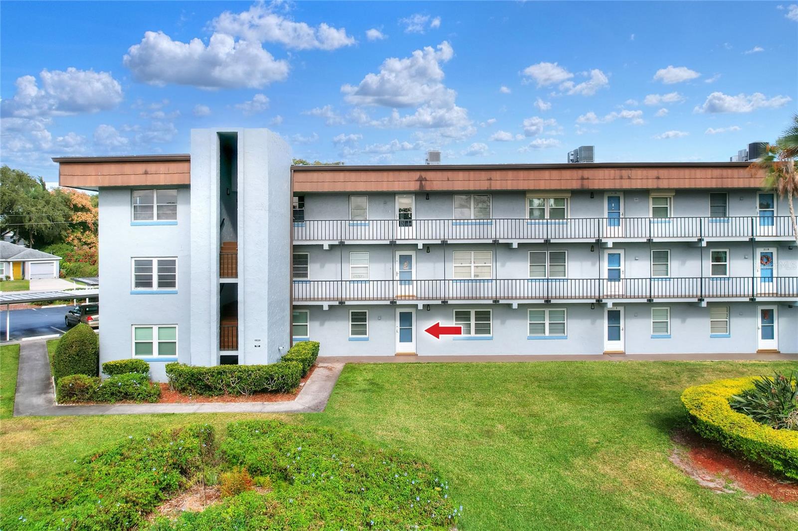 Details for 333 Lake Howard Drive Nw 113d, WINTER HAVEN, FL 33880