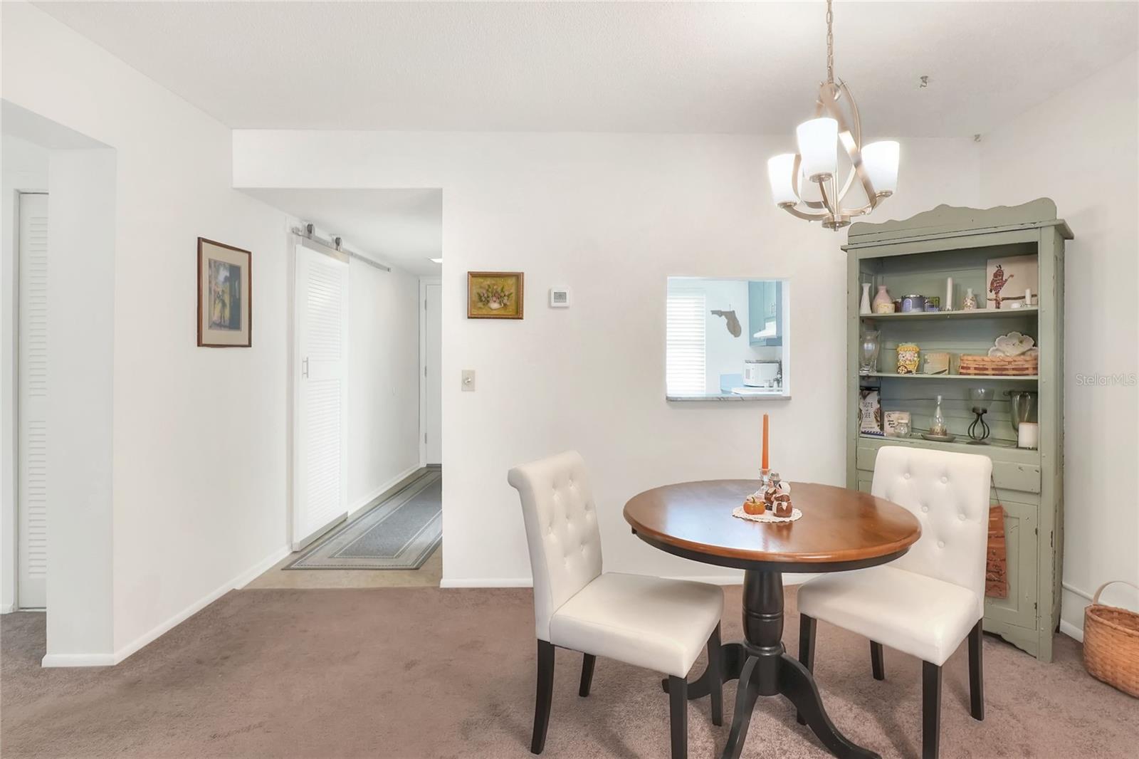 Image 10 of 60 For 333 Lake Howard Drive Nw 113d