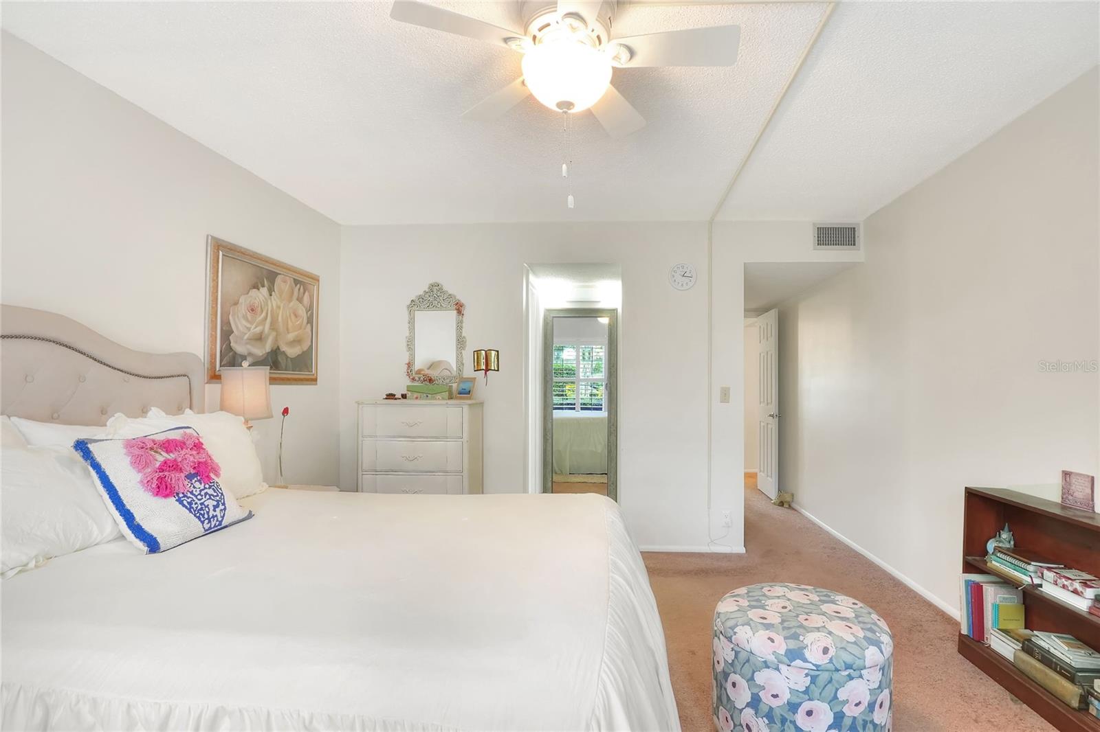 Image 16 of 60 For 333 Lake Howard Drive Nw 113d